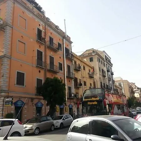 Bed & Breakfast Centro Zoe 3*