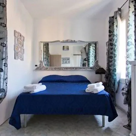 Centro Zoe Bed & Breakfast 3*