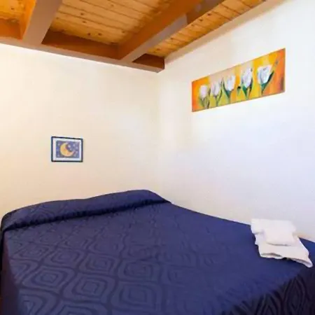 Centro Zoe Bed & Breakfast 3*